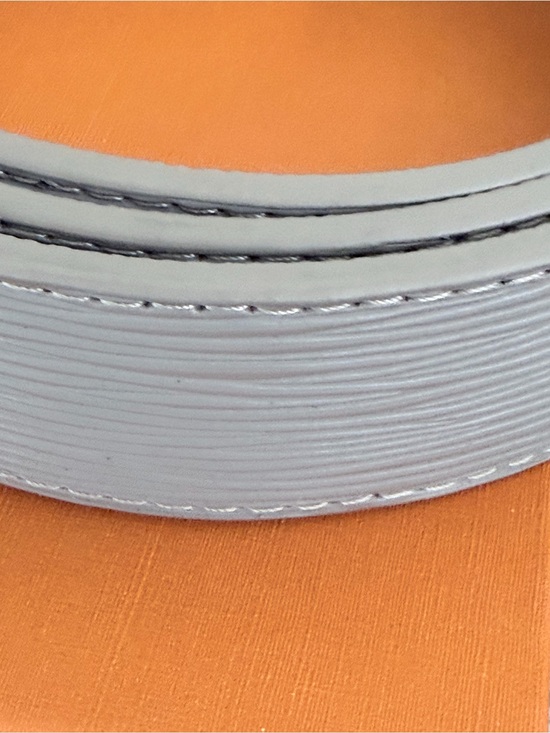 Women’s Gray Textured Epi Leather Belt with Brushed Silver-Tone and Black Buckle